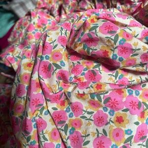 Natural Life KING flat & fitted sheets. New w/o tags.  Soft sheets.